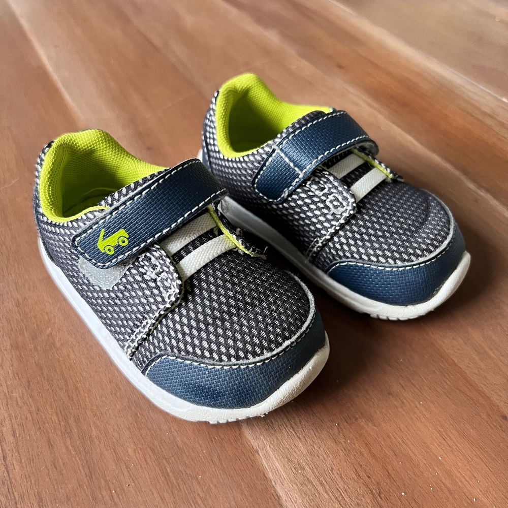 See Kai Run Basics Toddler Stryker Sneakers